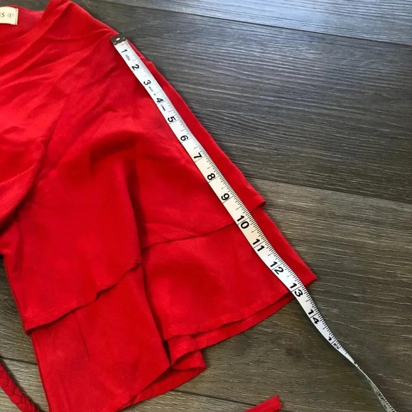 The Nines Red Flowy Mini Dress Tie Waist Bell Sleeves Womens Size Large - Picture 9 of 11
